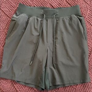 Lululemon Unisex black Drawstring Performance Shorts